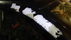 Ремонт и покраска  правой передней двери (верхней части)  лада калина.