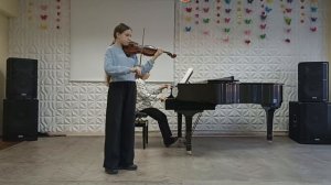 И.С. Бах. Концерт №1 a-moll, Iчасть.