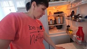 Не выспалась... Так удобнее