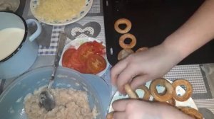 МИНИ-ПИЦЦА ИЗ БУБЛИКОВ