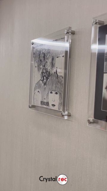 Настенные рамки для пластинок Crystalrec Frame