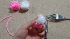 Сердечко из помпонов