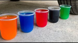 Машина давит предметы колесом! Эксперименты с колесом! Давим стаканы! Залипалка ASMRалка ASMR