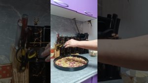 Пицца халал колбасой