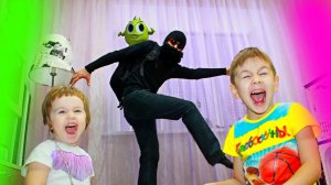 ЧЕРНЫЙ НЯНЬ ЗАБРАЛ ХЕЛПИКА! МУЛЬТИК ПРО ХЕЛПИКА! РОМА И ХЕЛПИК 63 СЕРИЯ