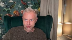 Баронесса ехала на свидание, но все пошло не по плану.Анкора бомжиха.Граф ненастоящий!