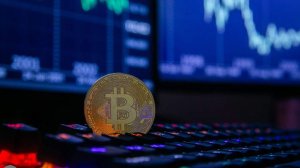 Эксперт объяснил рост биткоина сочетанием рыночных и макроэкономических факторов