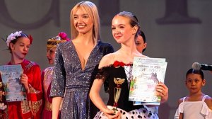 Испанская Кукла