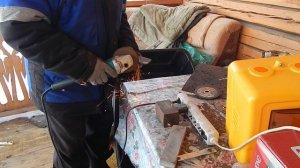 Залежавшийся топор в топор