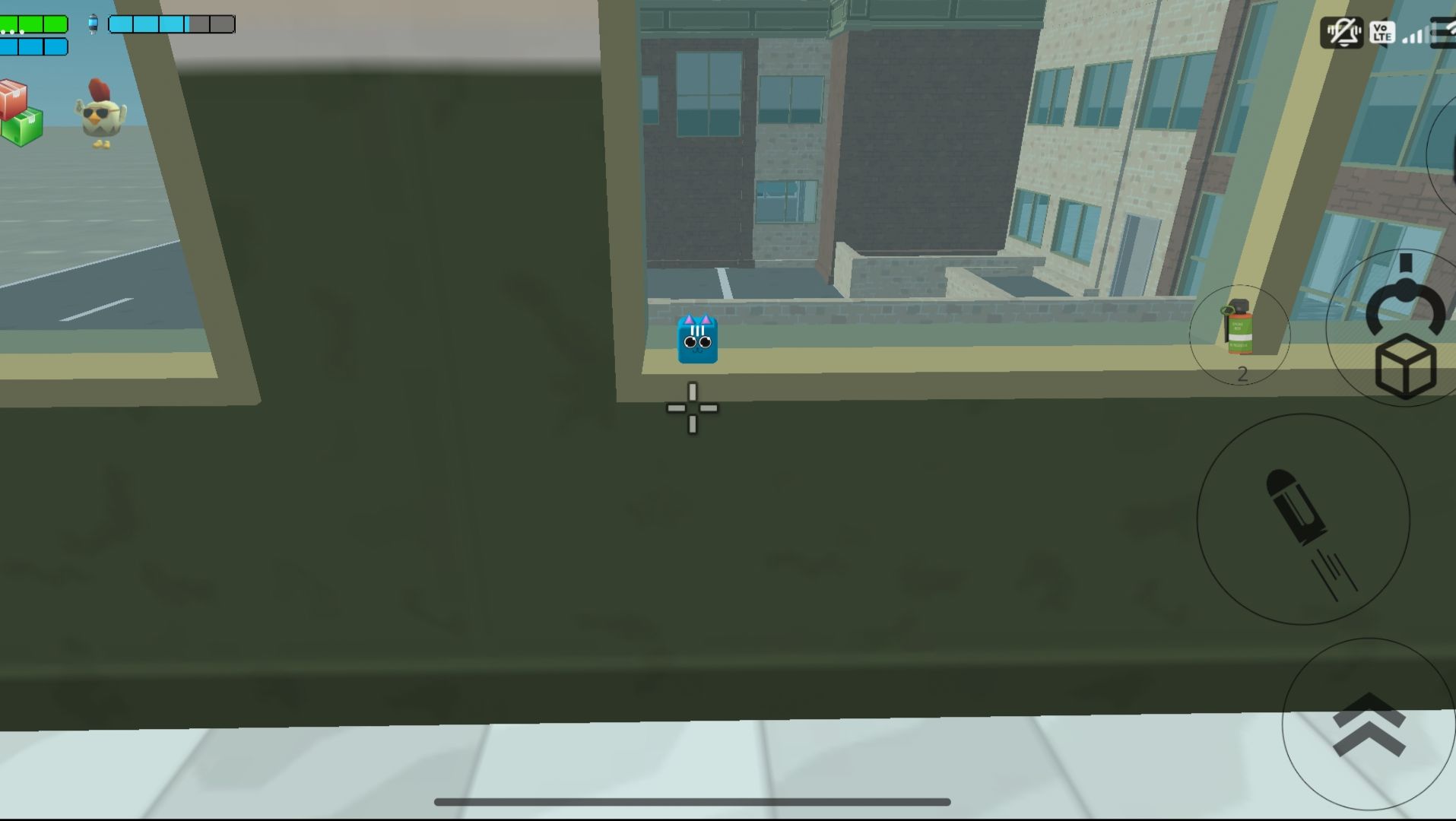 нашел синего и фиолетового кота в чикен Ган!