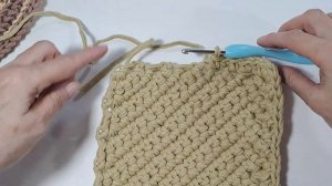 Сидушка на прямоугольный табурет.