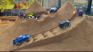 МАШИНКИ ПРЕОДОЛЕВАЮТ ПРЕПЯТСТВИЯ!