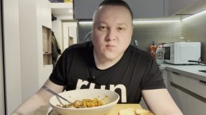 Капуста ранняя тушеная с индейкой мукбанг