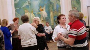 20260315 Танцы вальс Амурские волны песня Я когда-то была молодая под гармонь гармошку город Орёл г