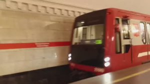 поезд юбилейный Петербуржского метрополитена