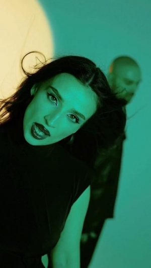 Цени и береги тех людей, которые трепетно относятся к тебе и искренне хотят, чтобы ты был счастлив!