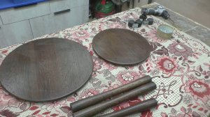 Круглый сервировочный столик. Разборный.