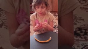 видео только находится в разработке 
  Я и моя сестра ЛЕНКА