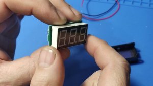 Простой высоковольтный вольтметр .