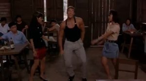 Кикбоксёр 1989г Танцы в местном баре