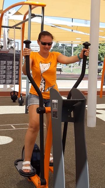 2018_09_05_спортплощадка в Тель-Авиве