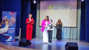 Награждение. XIX Фестиваль-конкурс детского творчества «Семицветик» Клуб Пангодинского ЛПУ МГ