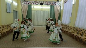 Танец с ложками "Лебёдушка"