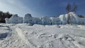 Полёты во льдах.