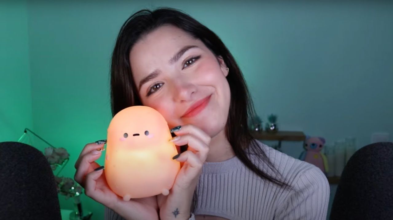 ASMR for members: Tapping with long nails! смотреть онлайн