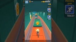 ИГРАЕМ В ДОГОНЯЛКИ НА КРЫШАХ ПОЕЗДОВ!!! ( SUBWAY Surfers ) | ДРАГНИЛ