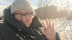 Не для того, чтобы выглядеть дюймовочкой и строить глазки всем.