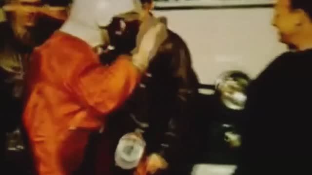 К 65 летию полета Гагарина в Космос- Ракета- жми на ракету под видео