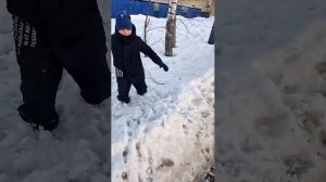 Снеговик, день второй