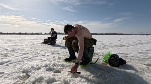 ЗАКРЫВАЕМ ЗИМНЮЮ РЫБАЛКУ! Рыбалка на Оке