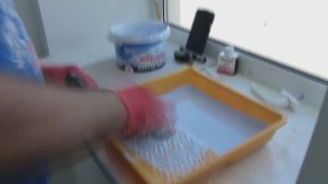 Декор на стенах  подручными средствами!!