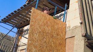 Ремонт начинается на втором этаже установили окно .15.03.26