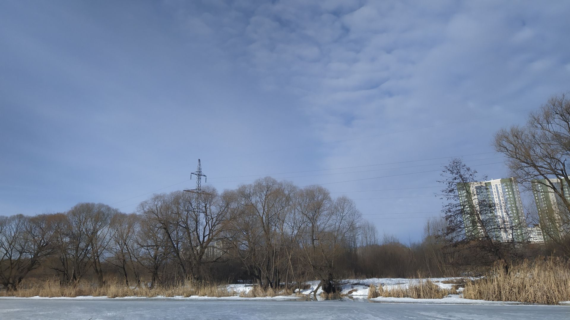 Зимняя рыбалка в марте. Ловля плотвы.