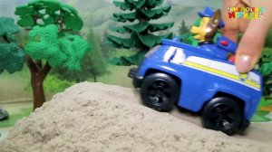 Новые мультфильмы 2020 - Деньги по назначению! Полицейские машинки мультик смотреть онлайн.