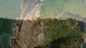 Восхитительные горные вершины и величественные утёсы завораживают своим величием!