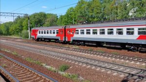 Железнодорожный парк в Металлострое: маневровый тепловоз, локомотив ВЛ10, электричка ЭТ2М