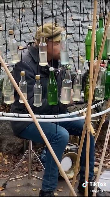 Уличный музыкант