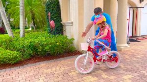 Nastya and dad are studying insects. Collection of videos for children