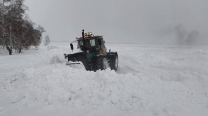 Метель дороги нет ⛔ Ждем дорожников.