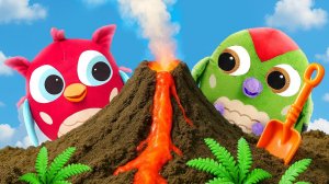 Совенок Хоп Хоп участвует в конкурсе на лучший кулич из песка! 🏆🌋