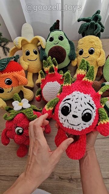 😍2‼️целых 2 варианта вязаных глаз входит в МК "Драконий фрукт". Какой из них вы бы выбрали?