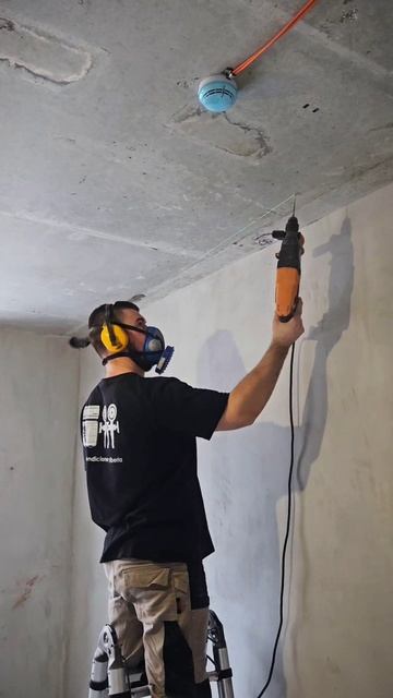 закладка трассы под кондиционер на этапе ремонта #монтаж #кондиционера #нск