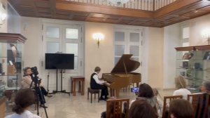 Куранта, Бурре I, Бурре II из Английской сюиты№2 ля минор И.С.Баха.