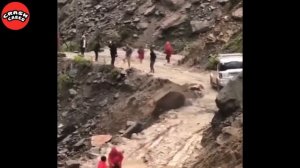 Idiots in Cars & the Luckiest People Alive – Caught on Camera 2025!