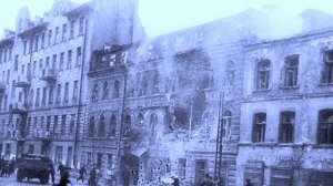 Первые бомбардировки столицы
