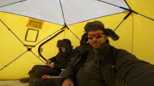 Рыбалка на реке. Кто умеет тот ловит.)))